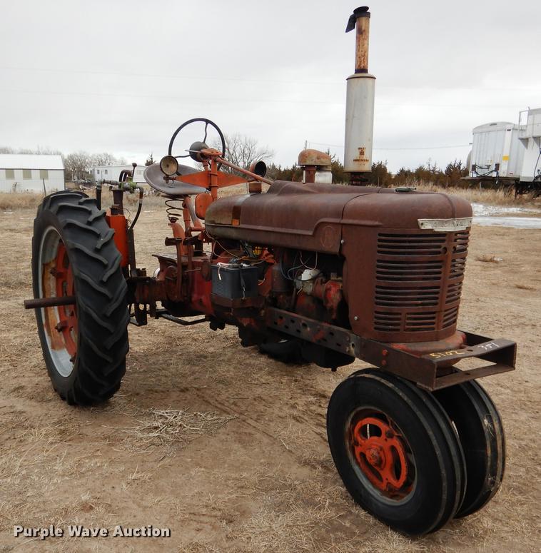 image for item FA9258 Farmall H tractor