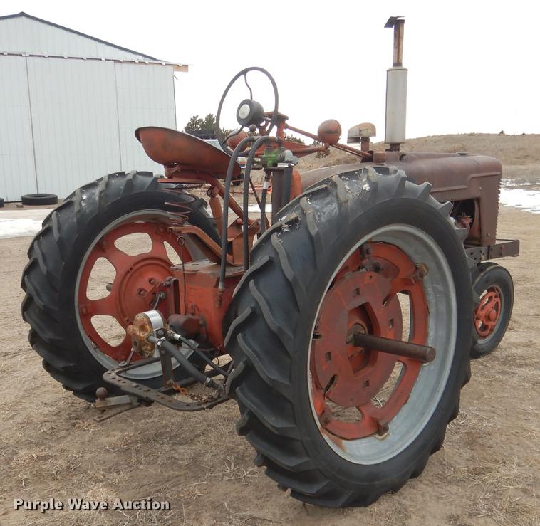 image for item FA9258 Farmall H tractor