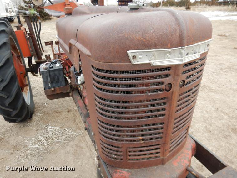 image for item FA9258 Farmall H tractor