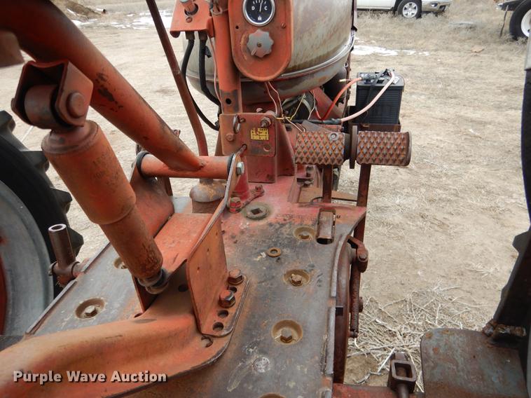 image for item FA9258 Farmall H tractor