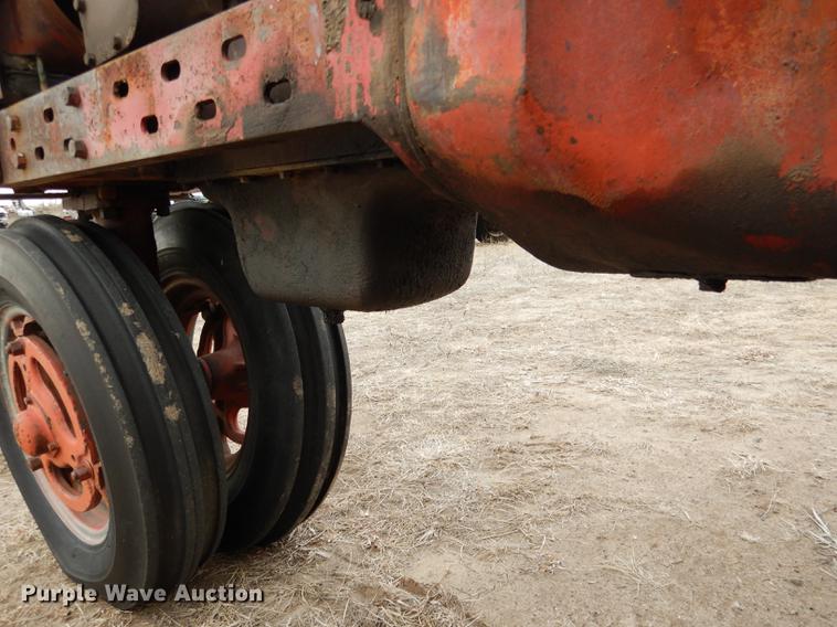 image for item FA9258 Farmall H tractor