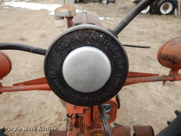 image for item FA9258 Farmall H tractor