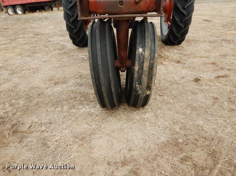 image for item FA9258 Farmall H tractor