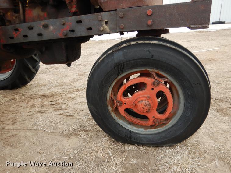 image for item FA9258 Farmall H tractor