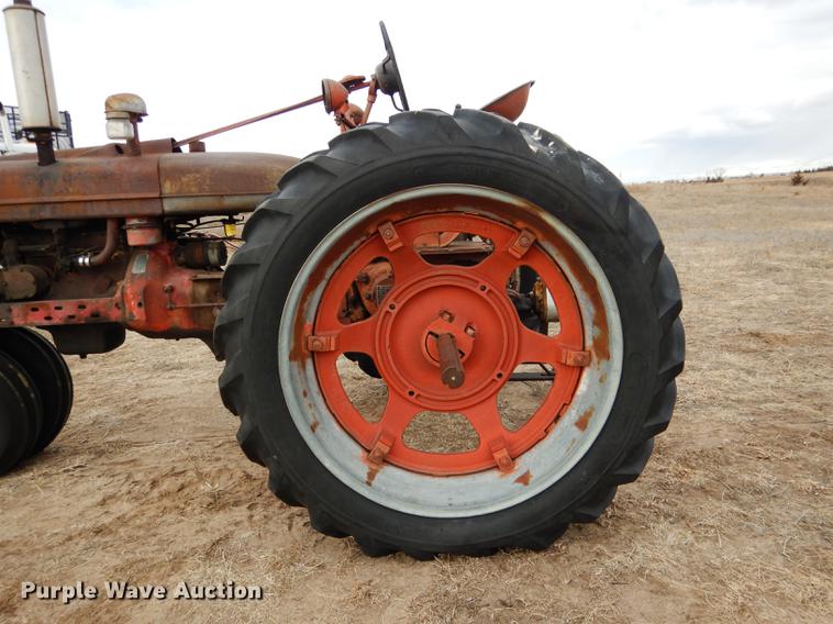 image for item FA9258 Farmall H tractor
