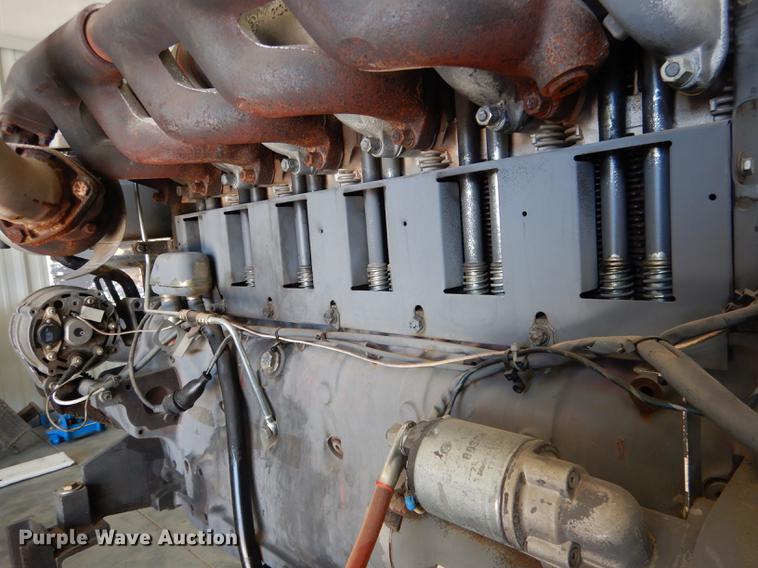 image for item FA9261 Deutz BF6L913 6.128L engine