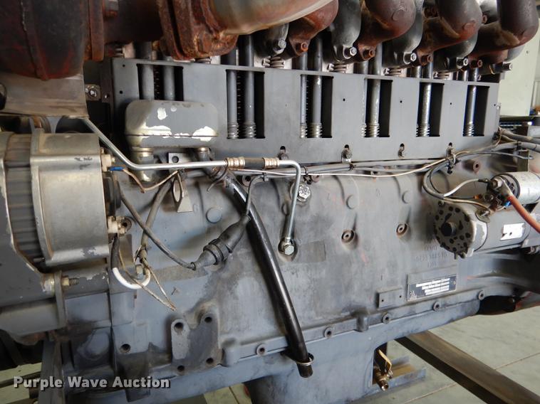 image for item FA9261 Deutz BF6L913 6.128L engine