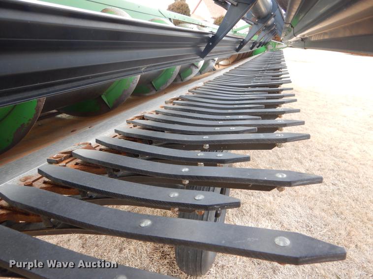 image for item FH9015 1990 John Deere 930 rigid head and trailer