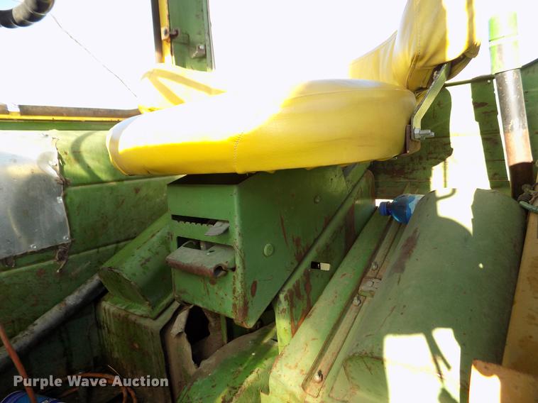 image for item FH9029 1963 John Deere 4010 tractor