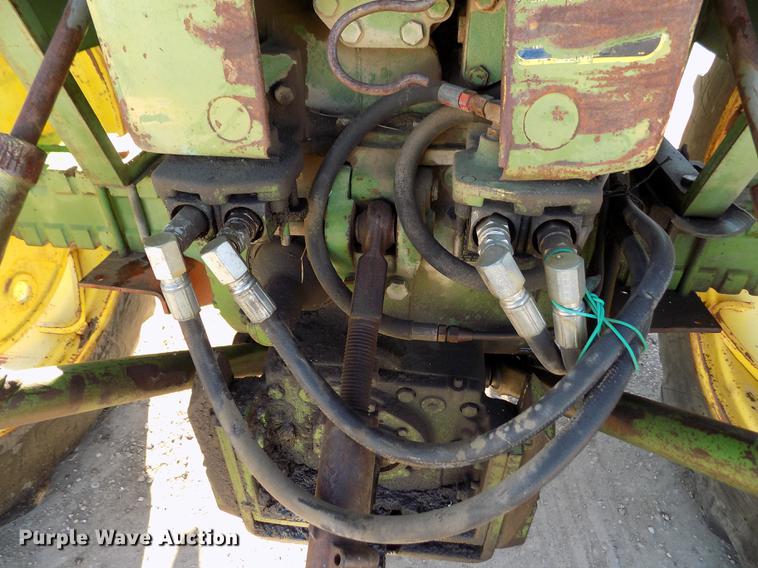 image for item FH9029 1963 John Deere 4010 tractor