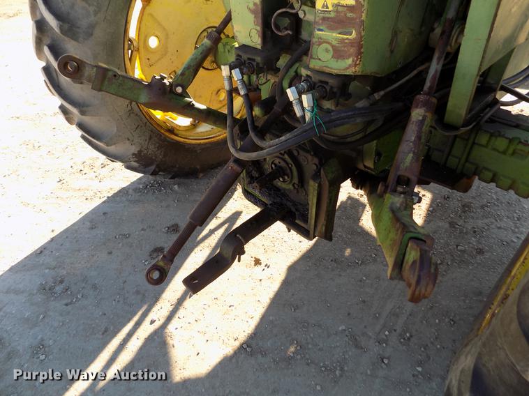 image for item FH9029 1963 John Deere 4010 tractor