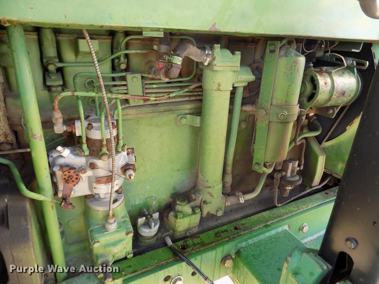 image for item FH9029 1963 John Deere 4010 tractor