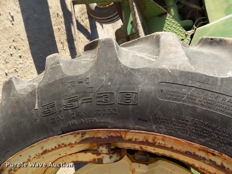 image for item FH9029 1963 John Deere 4010 tractor