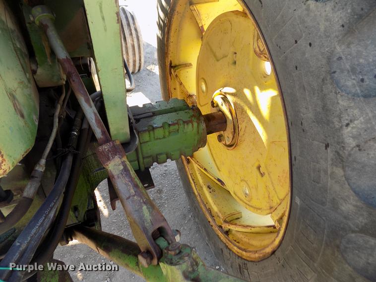 image for item FH9029 1963 John Deere 4010 tractor