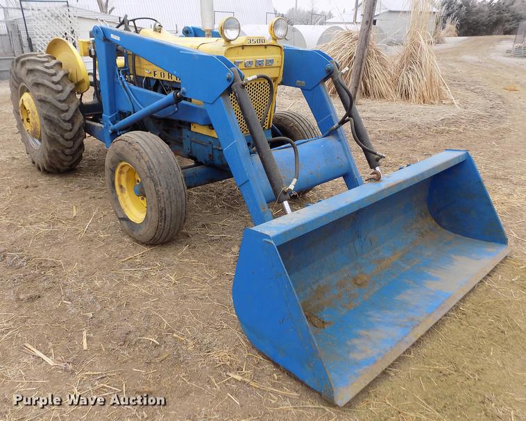 image for item FH9034 Ford 3500 tractor