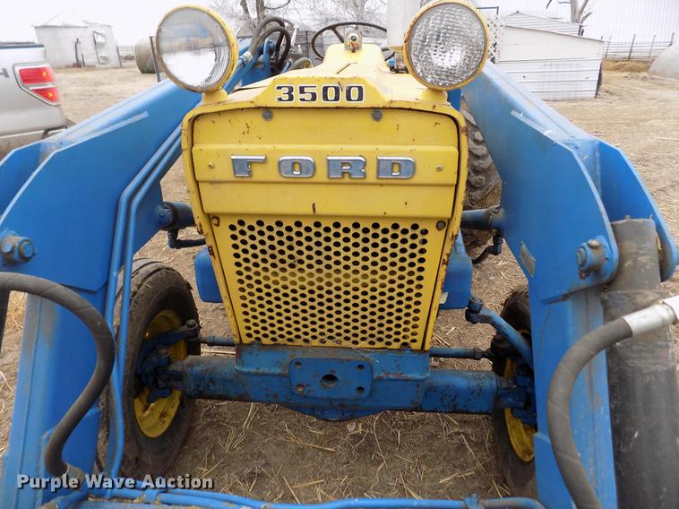 image for item FH9034 Ford 3500 tractor
