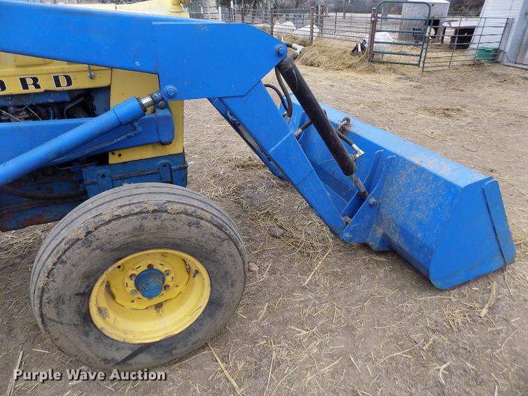 image for item FH9034 Ford 3500 tractor