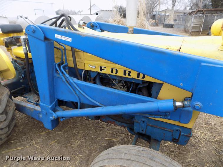 image for item FH9034 Ford 3500 tractor