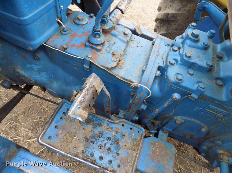 image for item FH9034 Ford 3500 tractor