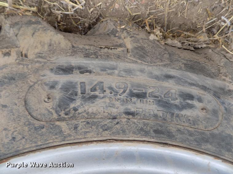 image for item FH9034 Ford 3500 tractor