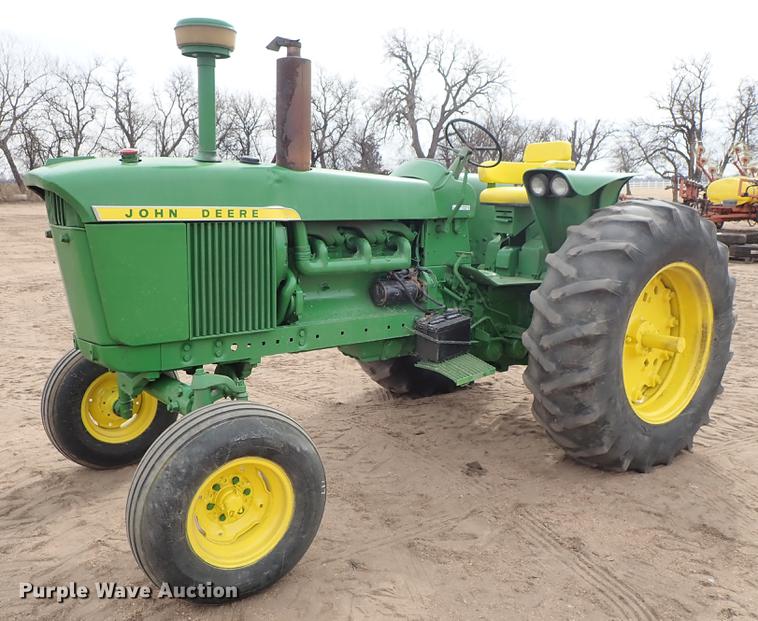 image for item FL9500 John Deere 4020 tractor