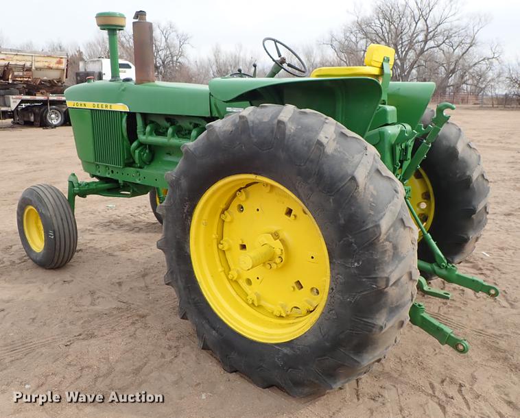 image for item FL9500 John Deere 4020 tractor