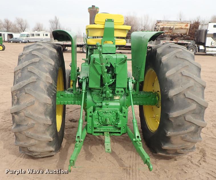 image for item FL9500 John Deere 4020 tractor
