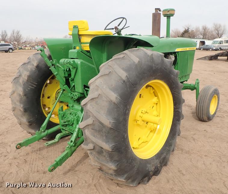 image for item FL9500 John Deere 4020 tractor