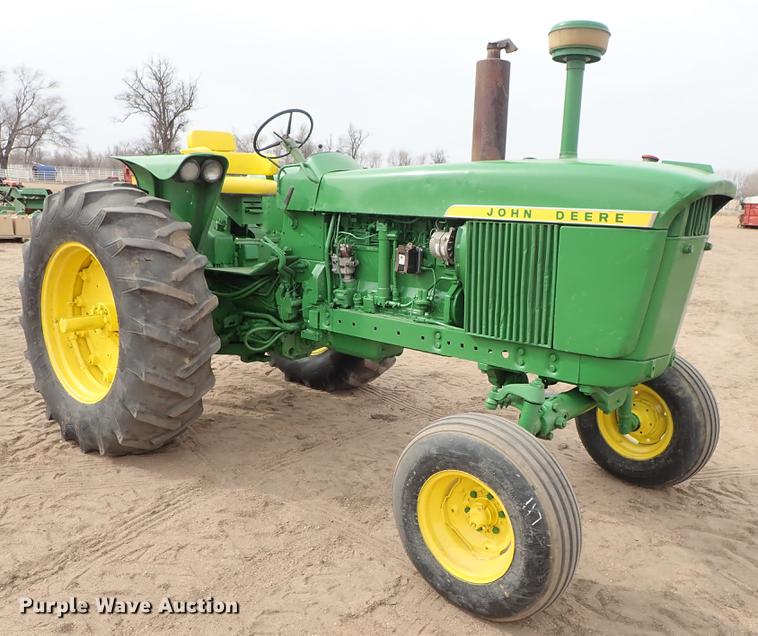 image for item FL9500 John Deere 4020 tractor