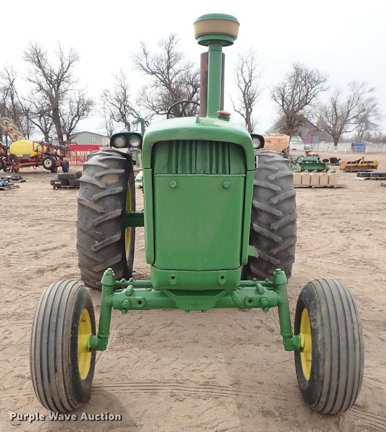 image for item FL9500 John Deere 4020 tractor