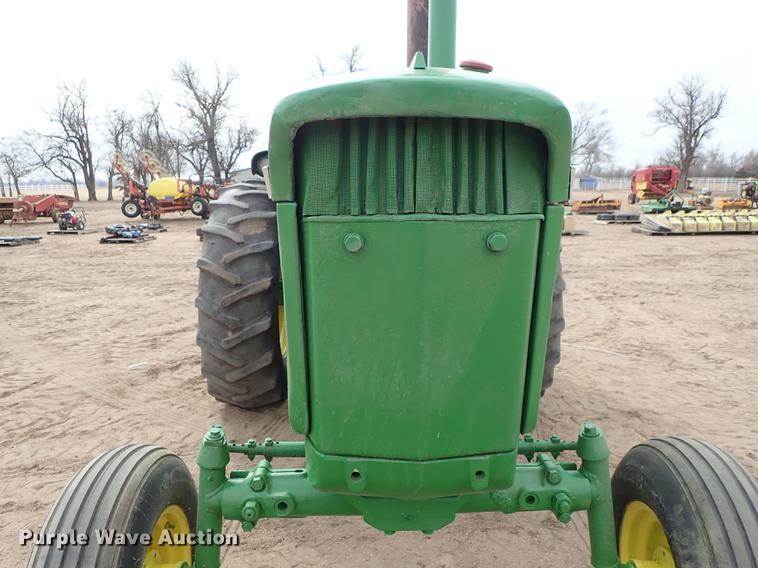 image for item FL9500 John Deere 4020 tractor