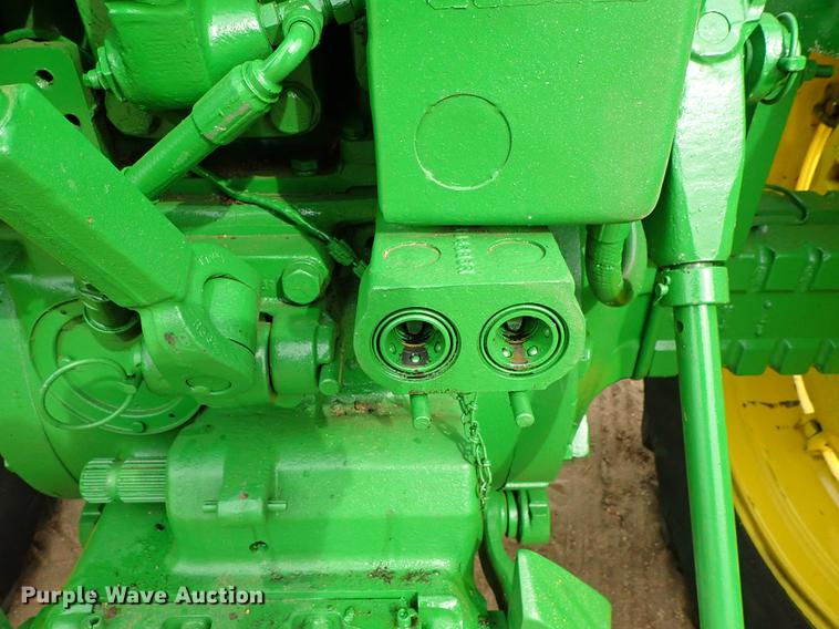 image for item FL9500 John Deere 4020 tractor