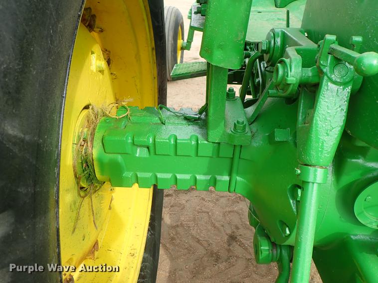 image for item FL9500 John Deere 4020 tractor