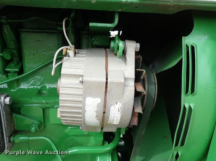 image for item FL9500 John Deere 4020 tractor