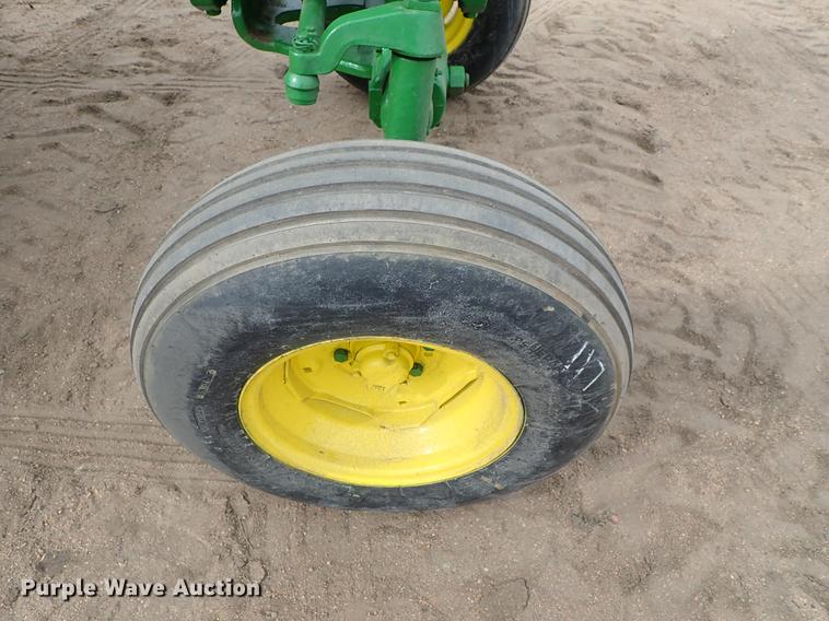 image for item FL9500 John Deere 4020 tractor