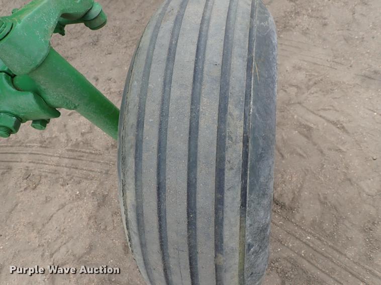 image for item FL9500 John Deere 4020 tractor