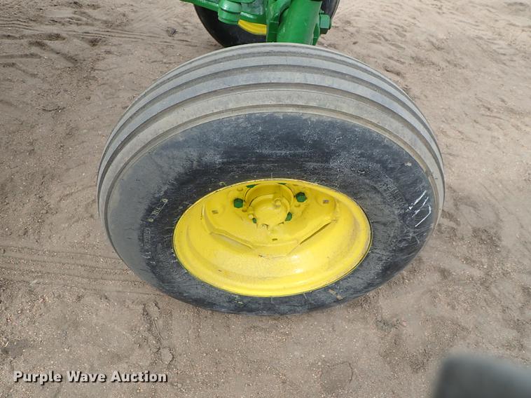 image for item FL9500 John Deere 4020 tractor