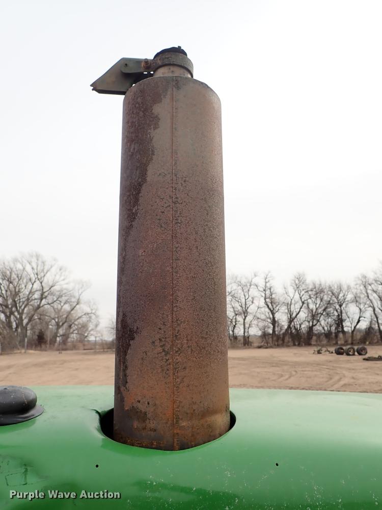 image for item FL9500 John Deere 4020 tractor