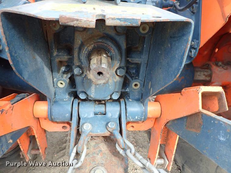 image for item FL9501 Kubota B6100HST MFWD tractor