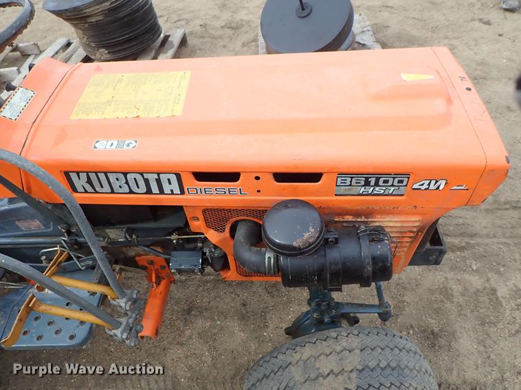 image for item FL9501 Kubota B6100HST MFWD tractor