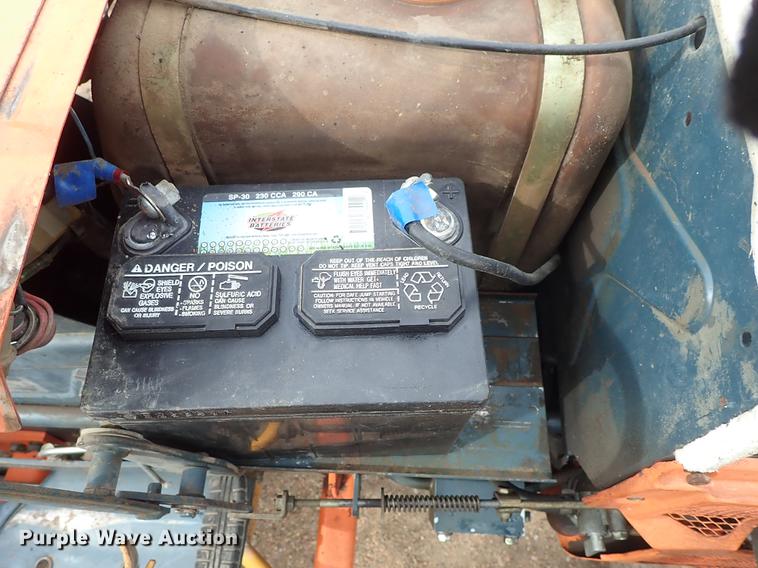 image for item FL9501 Kubota B6100HST MFWD tractor