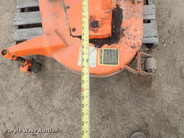 image for item FL9501 Kubota B6100HST MFWD tractor