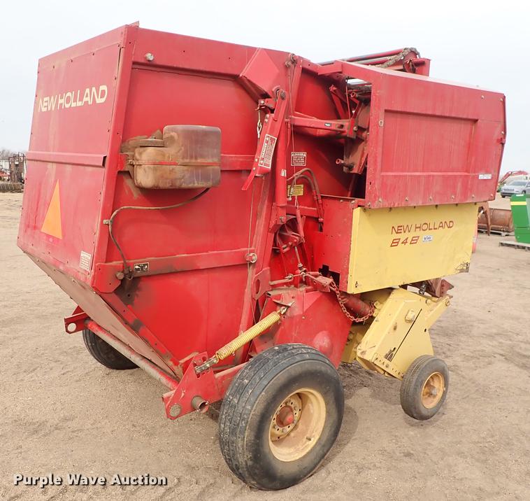 image for item FL9512 1989 New Holland 848 round baler