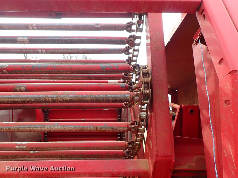 image for item FL9512 1989 New Holland 848 round baler