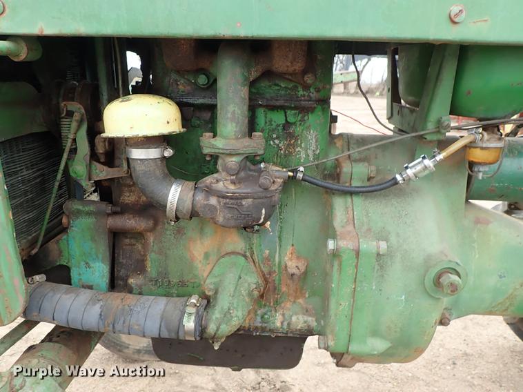 image for item FL9548 John Deere M tractor