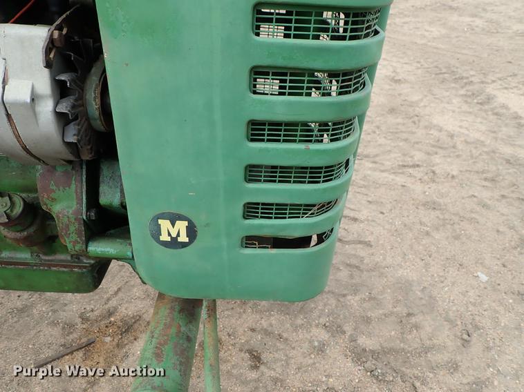 image for item FL9548 John Deere M tractor