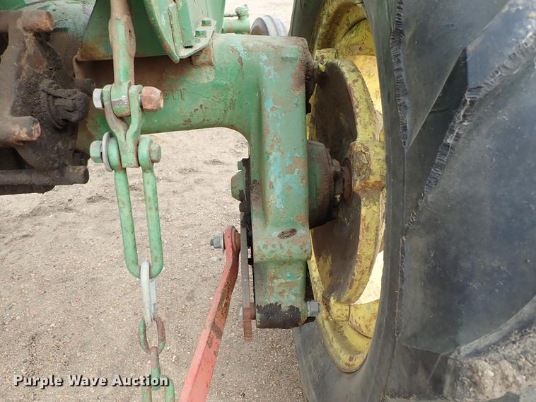 image for item FL9548 John Deere M tractor