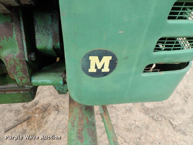 image for item FL9548 John Deere M tractor