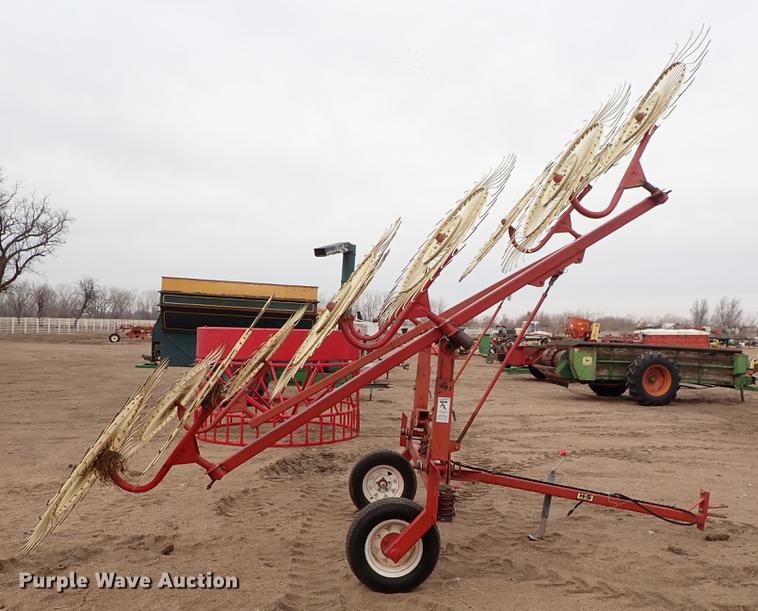 H&S V12 hay rake in Kinsley, KS Item FL9558 sold Purple Wave