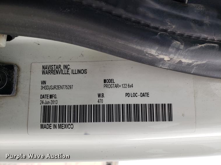 image for item AV9310 2014 International ProStar semi truck